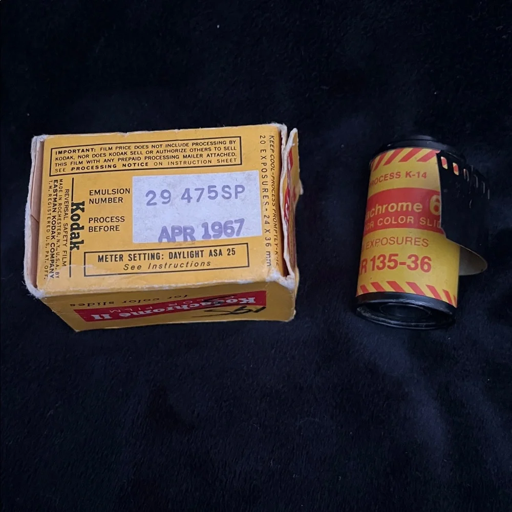 VTG 1967 Kodachrome II Film Lot KR 135-20 & 135-36 – Unopened + Loose Roll